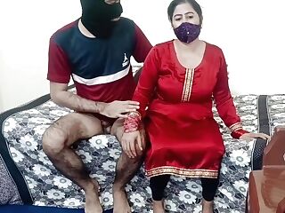 Indian Hot Chachi Sucking Trouser Snake And Hard Hump With Her Step Cousin